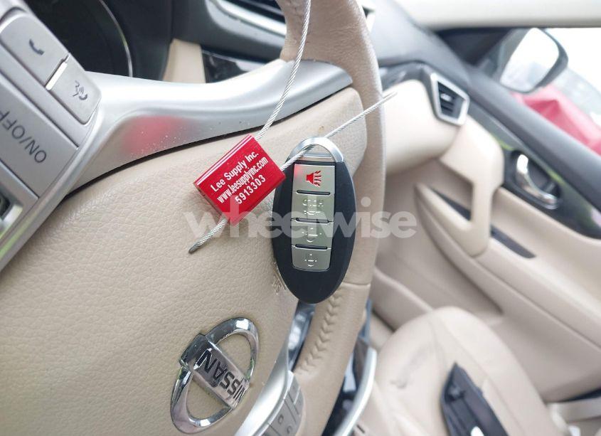 Photo 11 of 2014 Nissan Rogue SL (VIN 5N1AT2MT1EC754750)