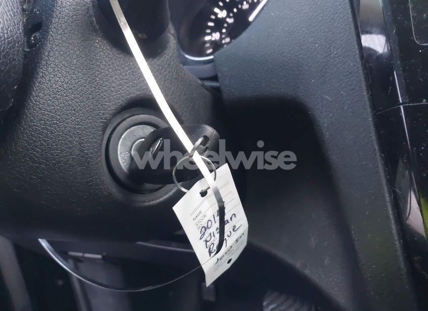 Photo 11 of 2014 Nissan Rogue S (VIN 5N1AT2MT1EC764632)