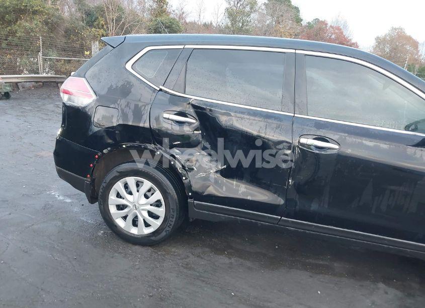 Photo 6 of 2014 Nissan Rogue S (VIN 5N1AT2MT1EC764632)