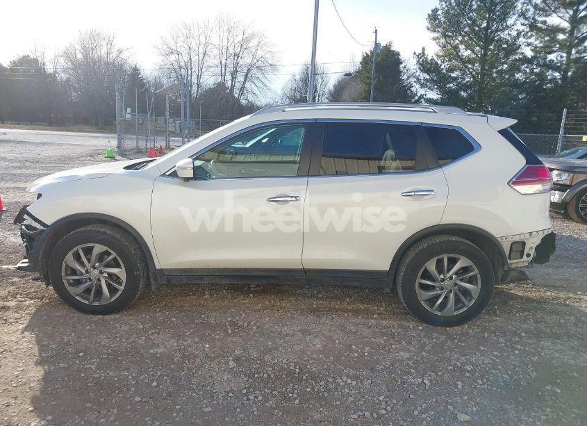 Photo 15 of 2015 Nissan Rogue SL (VIN 5N1AT2MT1FC796689)