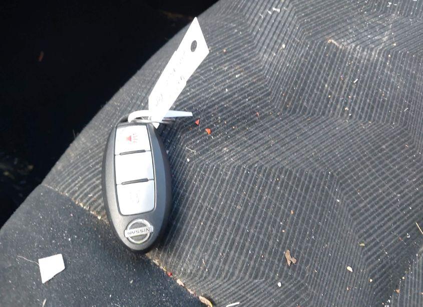 Photo 11 of 2015 Nissan Rogue SV (VIN 5N1AT2MT1FC799916)