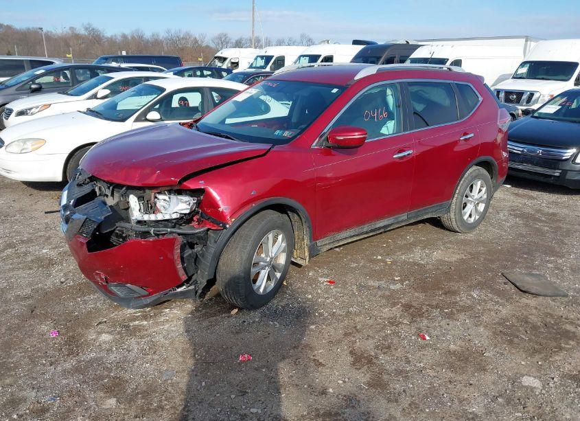 Photo 2 of 2015 Nissan Rogue SV (VIN 5N1AT2MT1FC799916)