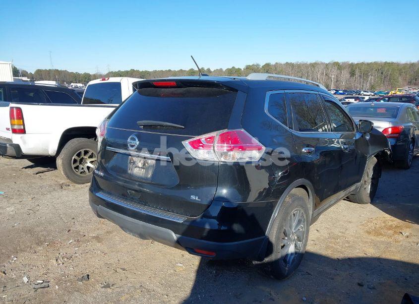 Photo 4 of 2015 Nissan Rogue SL (VIN 5N1AT2MT1FC802023)