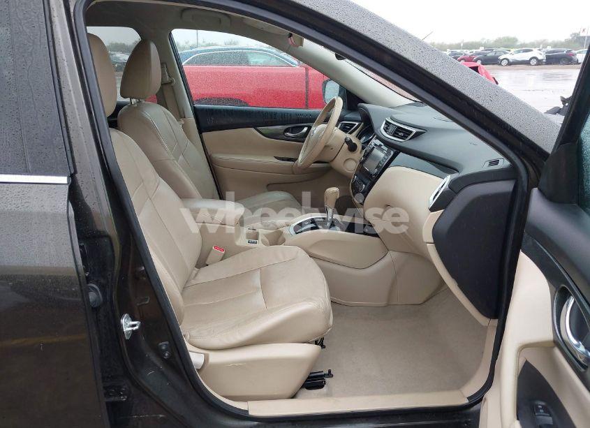 Photo 5 of 2015 Nissan Rogue SL (VIN 5N1AT2MT1FC809991)