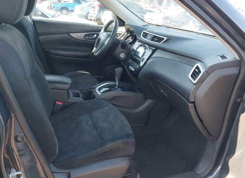 Photo 5 of 2015 Nissan Rogue S (VIN 5N1AT2MT1FC875652)