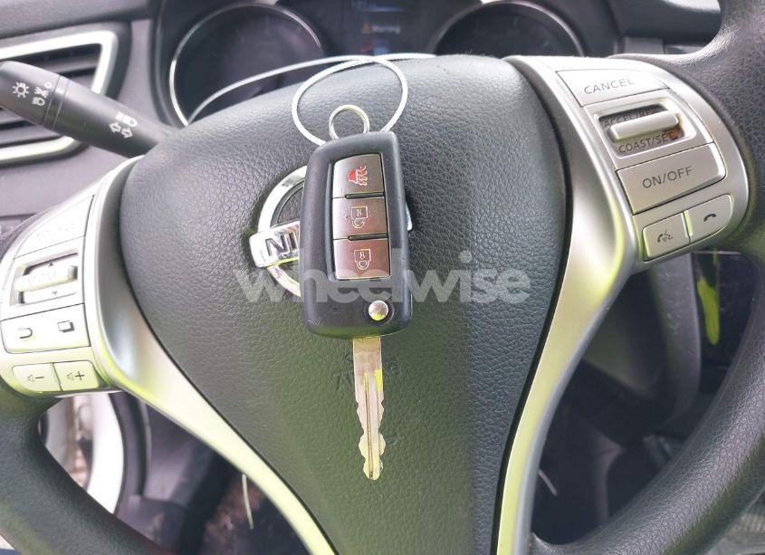 Photo 11 of 2016 Nissan Rogue S/SL/SV (VIN 5N1AT2MT1GC816263)