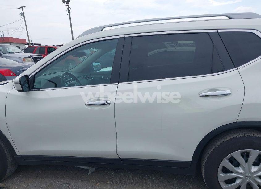 Photo 14 of 2016 Nissan Rogue S/SL/SV (VIN 5N1AT2MT1GC816263)