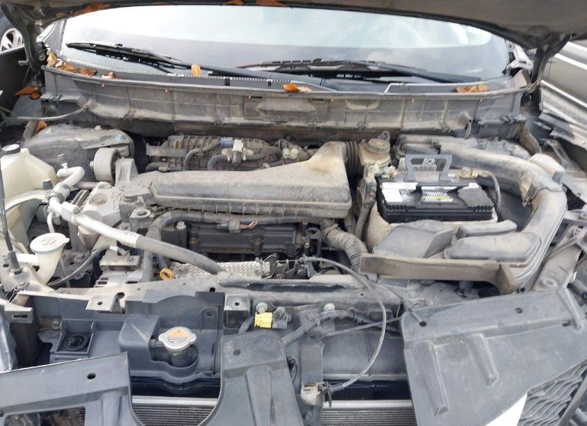 Photo 10 of 2016 Nissan Rogue S (VIN 5N1AT2MT1GC842376)