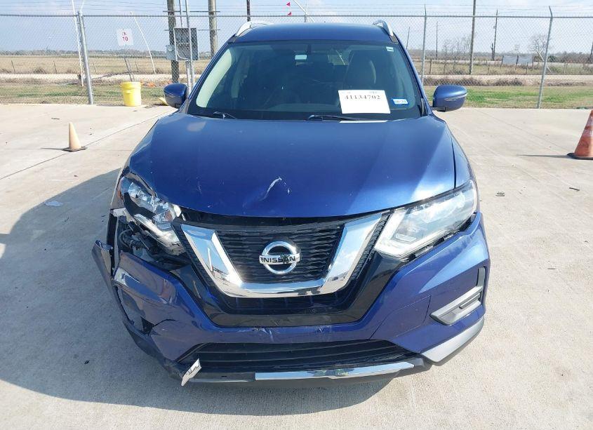 Photo 12 of 2017 Nissan Rogue SV (VIN 5N1AT2MT1HC746913)