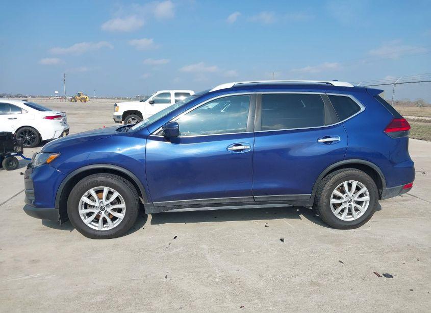 Photo 14 of 2017 Nissan Rogue SV (VIN 5N1AT2MT1HC746913)