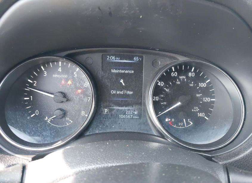 Photo 15 of 2017 Nissan Rogue SV (VIN 5N1AT2MT1HC746913)