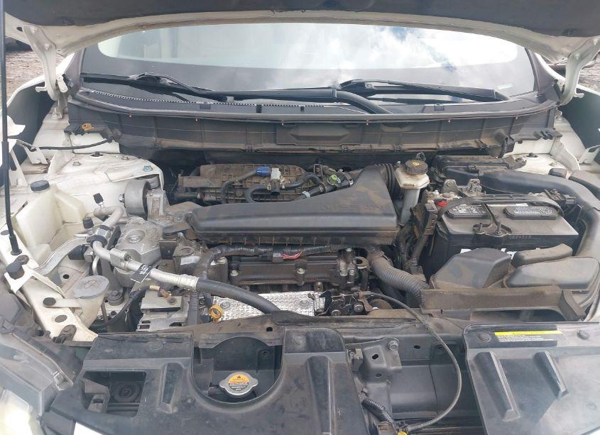 Photo 10 of 2017 Nissan Rogue SL (VIN 5N1AT2MT1HC805717)