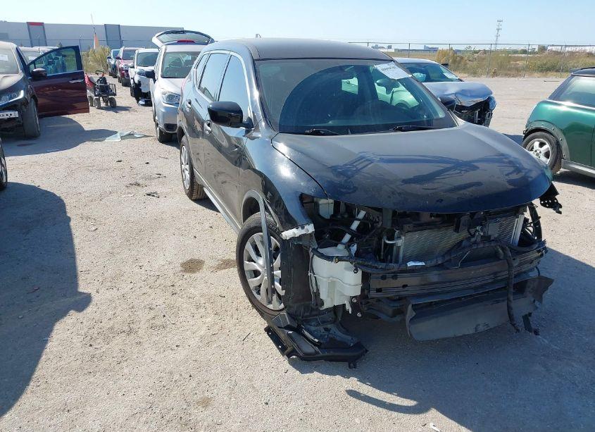 2018 Nissan Rogue S (VIN 5N1AT2MT1JC709026) main photo