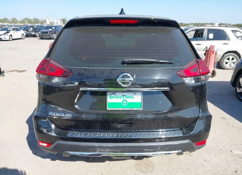 Photo 16 of 2018 Nissan Rogue S (VIN 5N1AT2MT1JC709026)