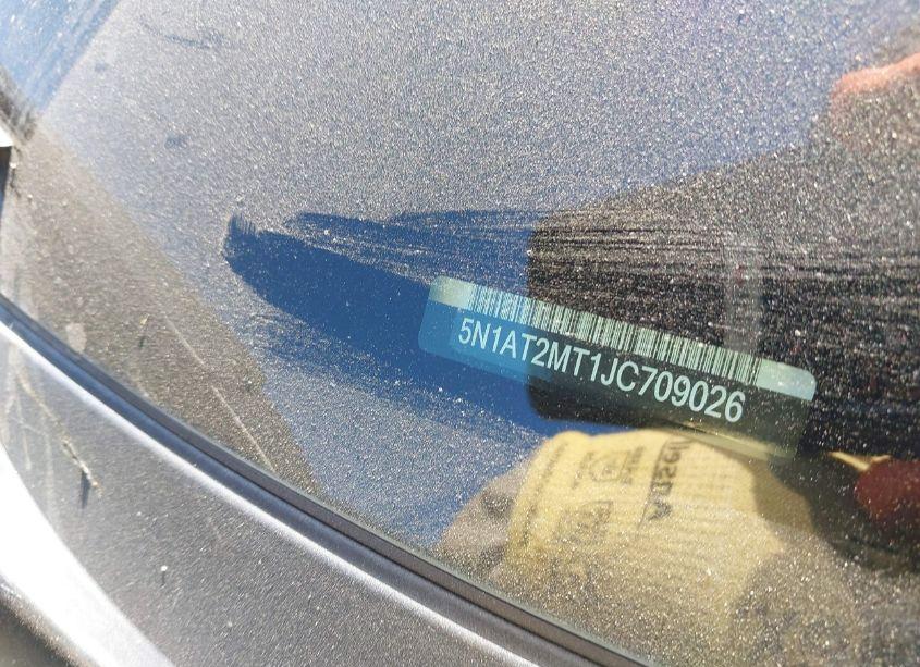 Photo 9 of 2018 Nissan Rogue S (VIN 5N1AT2MT1JC709026)