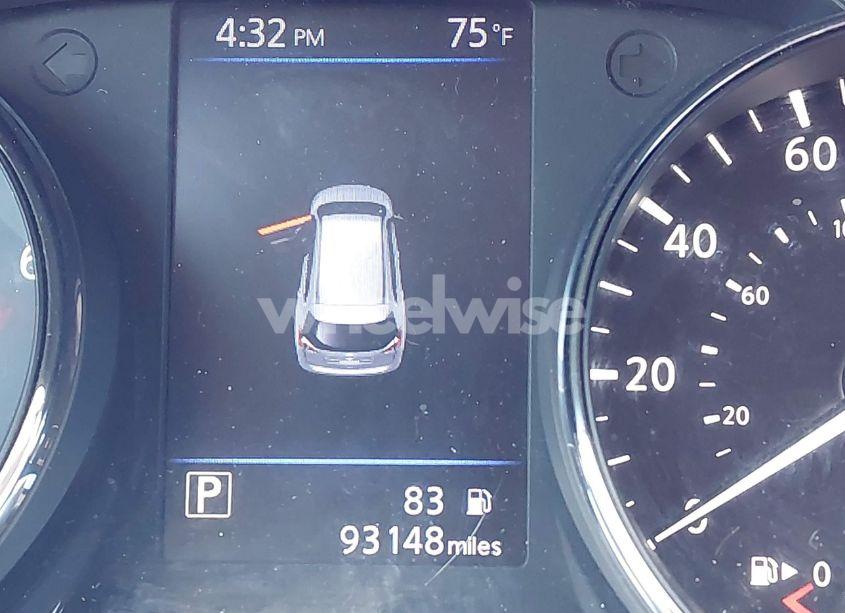 Photo 15 of 2018 Nissan Rogue SL (VIN 5N1AT2MT1JC710273)