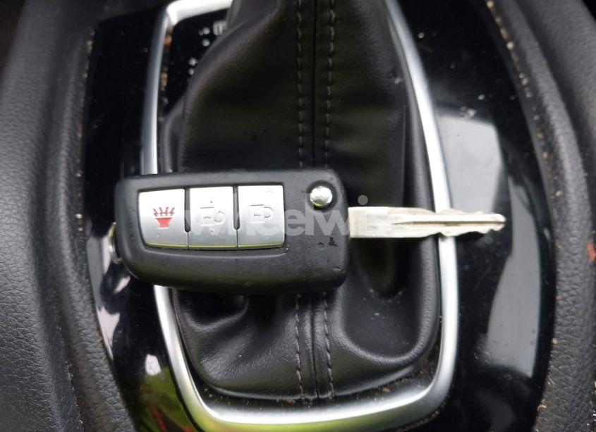 Photo 11 of 2018 Nissan Rogue S (VIN 5N1AT2MT1JC713917)