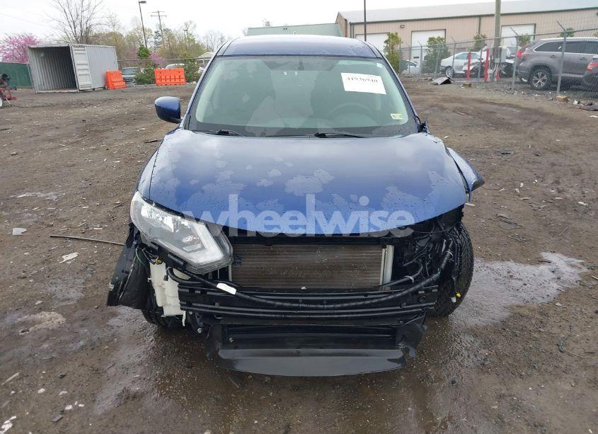 Photo 6 of 2018 Nissan Rogue S (VIN 5N1AT2MT1JC713917)