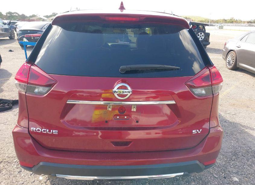 Photo 16 of 2018 Nissan Rogue SV (VIN 5N1AT2MT1JC761692)