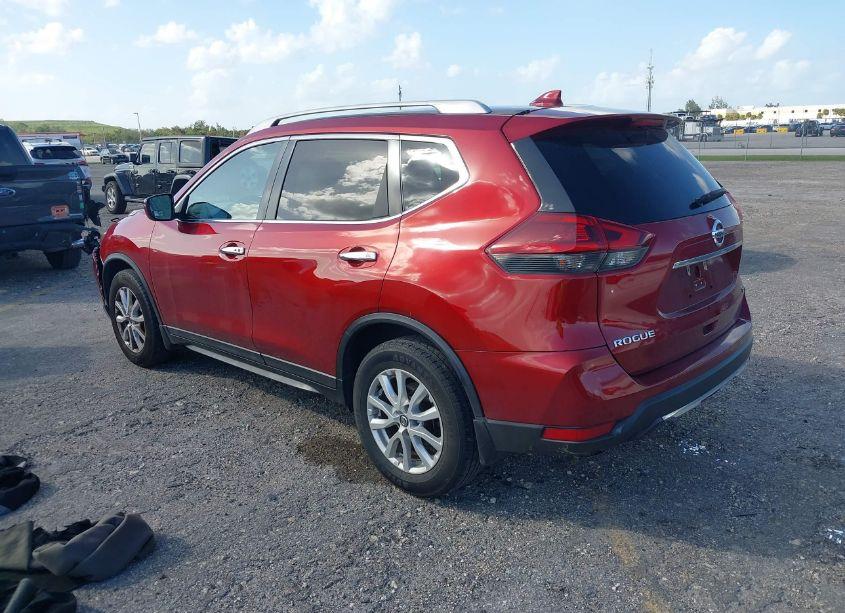 Photo 3 of 2018 Nissan Rogue SV (VIN 5N1AT2MT1JC761692)