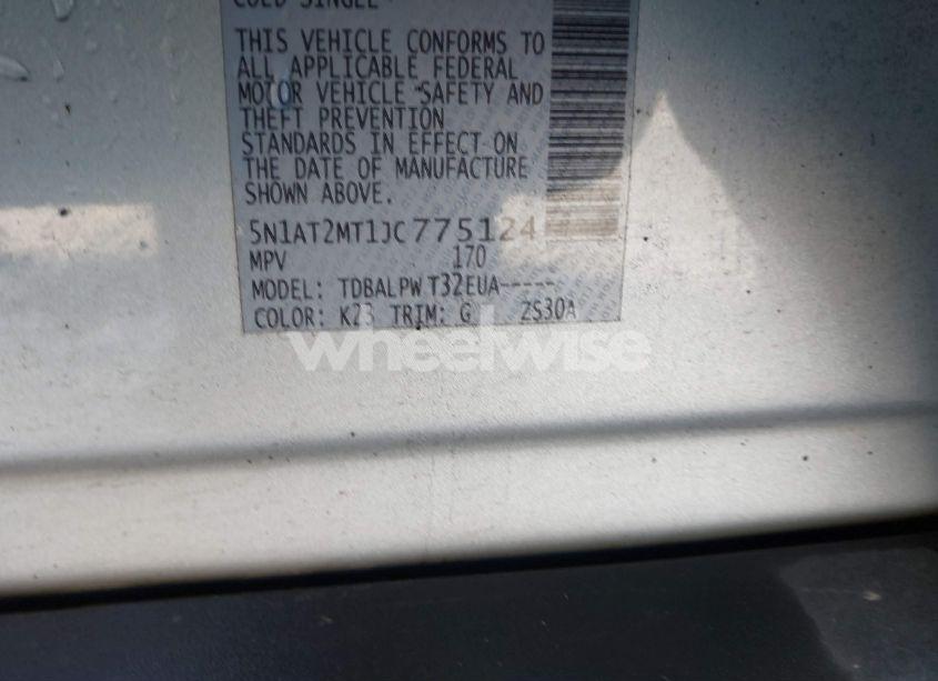 Photo 9 of 2018 Nissan Rogue S (VIN 5N1AT2MT1JC775124)