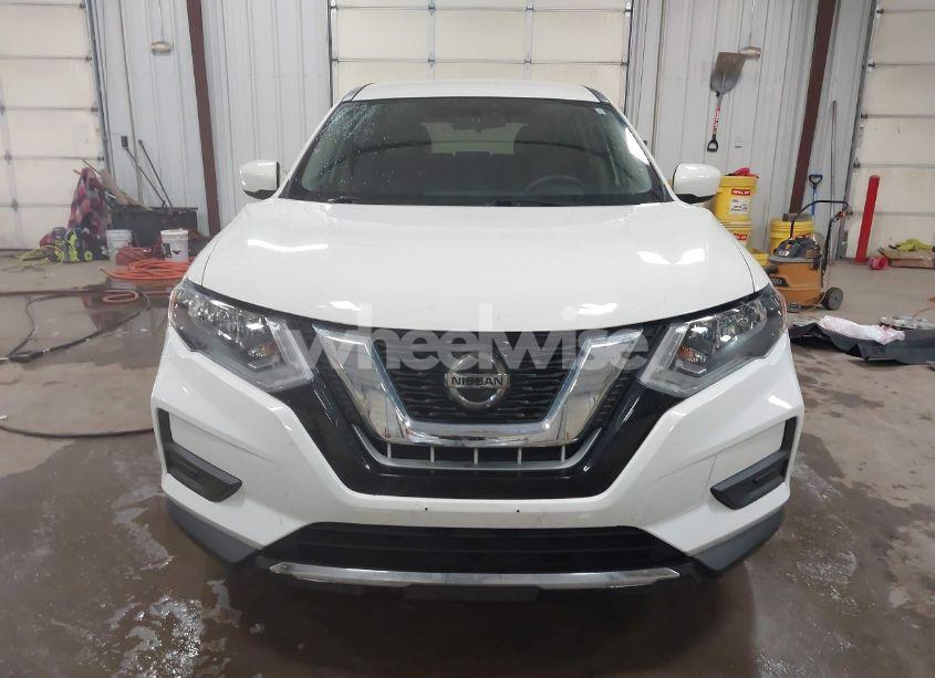 Photo 13 of 2018 Nissan Rogue S/SL (VIN 5N1AT2MT1JC775625)