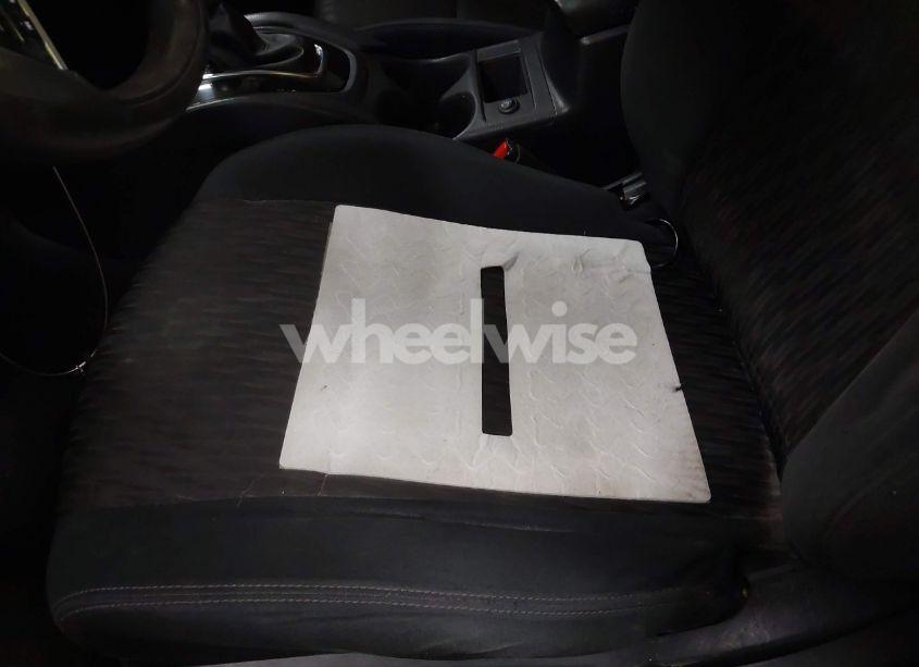 Photo 18 of 2018 Nissan Rogue S/SL (VIN 5N1AT2MT1JC775625)