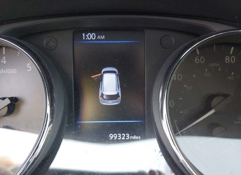 Photo 15 of 2018 Nissan Rogue SV (VIN 5N1AT2MT1JC782333)