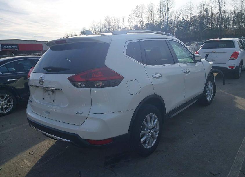 Photo 4 of 2018 Nissan Rogue SV (VIN 5N1AT2MT1JC782333)