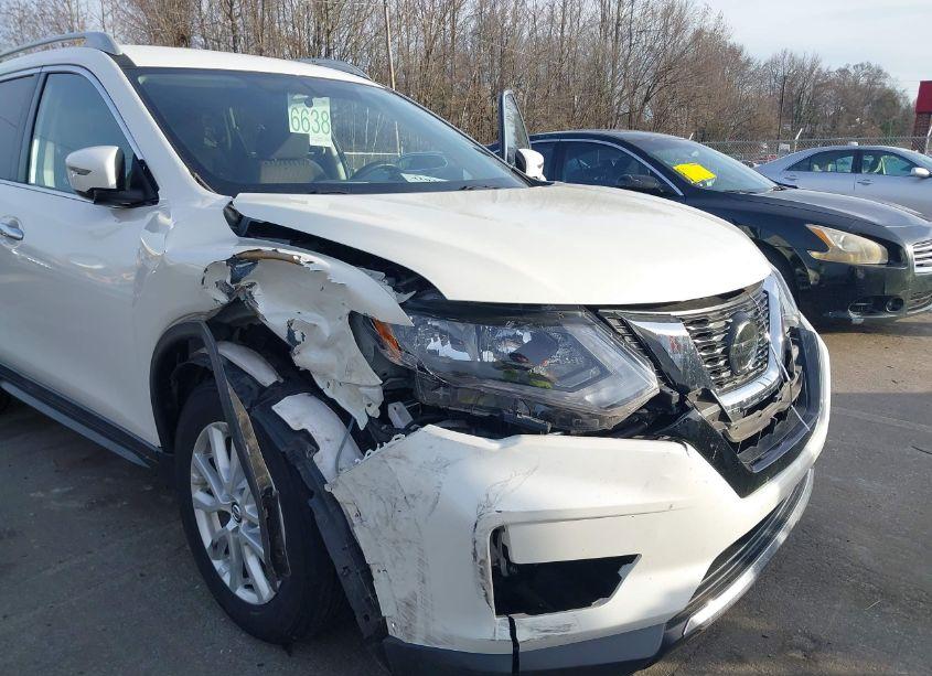 Photo 6 of 2018 Nissan Rogue SV (VIN 5N1AT2MT1JC782333)