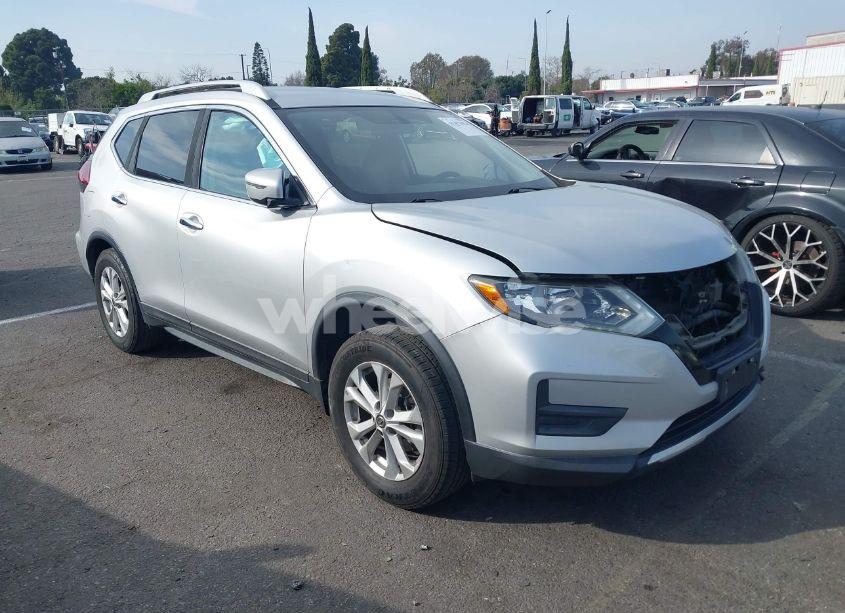 2018 Nissan Rogue S (VIN 5N1AT2MT1JC846032) main photo