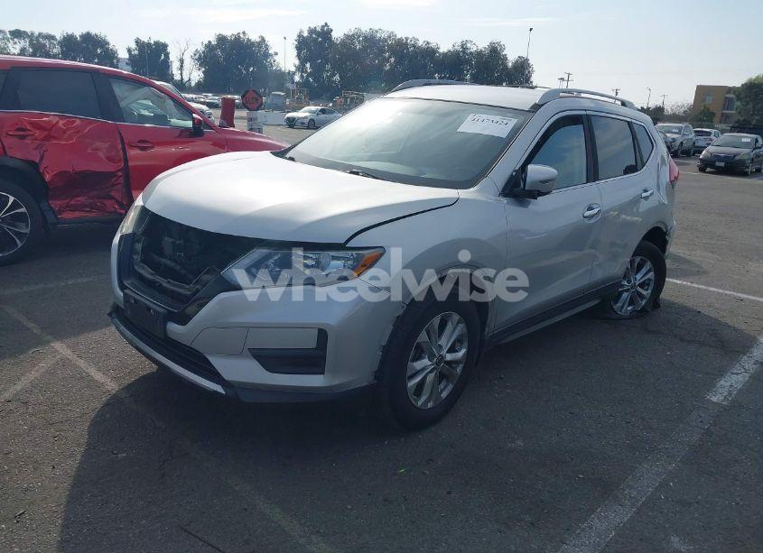 Photo 2 of 2018 Nissan Rogue S (VIN 5N1AT2MT1JC846032)