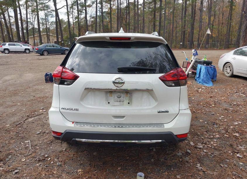 Photo 16 of 2019 Nissan Rogue S (VIN 5N1AT2MT1KC725728)