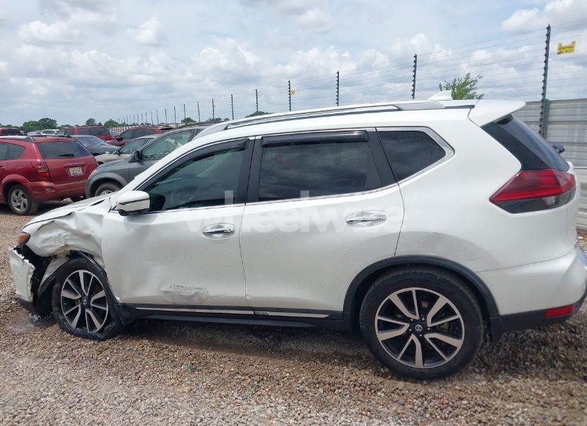 Photo 14 of 2019 Nissan Rogue SL (VIN 5N1AT2MT1KC740357)