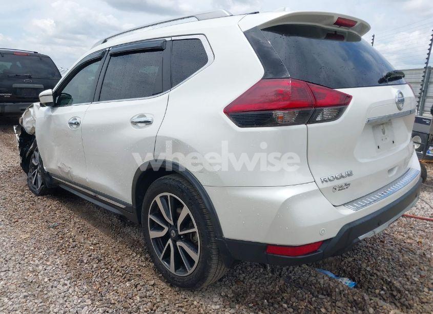 Photo 3 of 2019 Nissan Rogue SL (VIN 5N1AT2MT1KC740357)