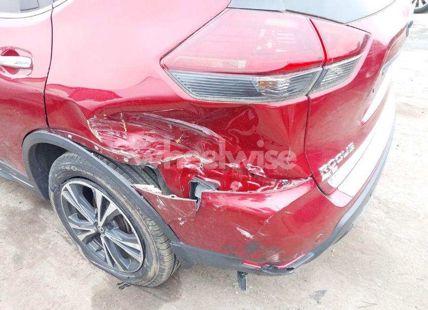 Photo 17 of 2019 Nissan Rogue SV (VIN 5N1AT2MT1KC753948)