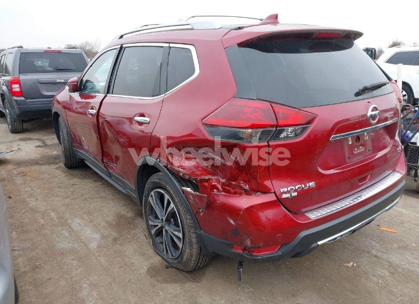 Photo 3 of 2019 Nissan Rogue SV (VIN 5N1AT2MT1KC753948)