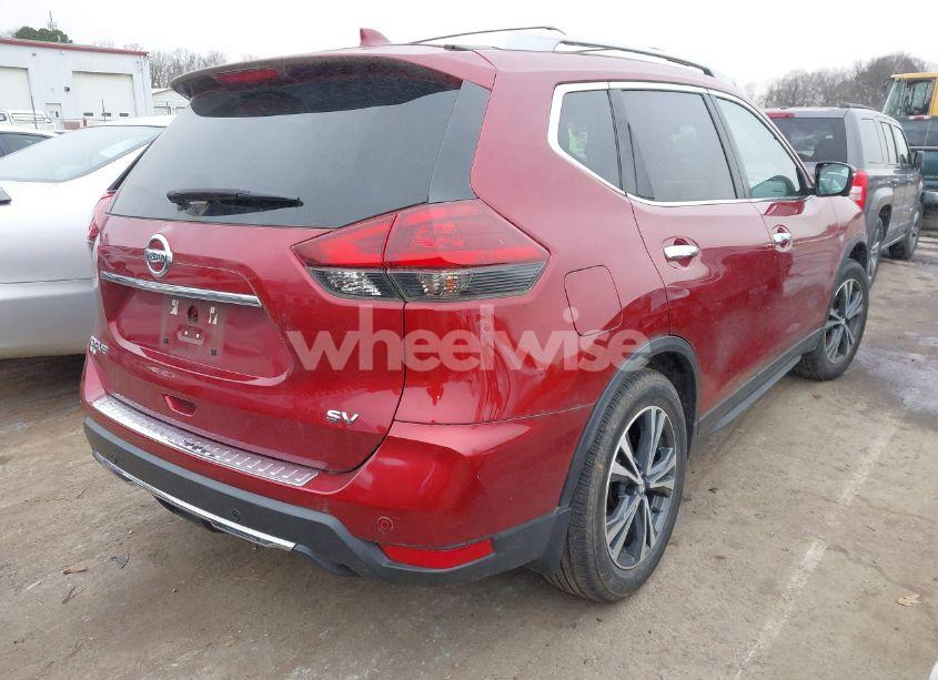 Photo 4 of 2019 Nissan Rogue SV (VIN 5N1AT2MT1KC753948)