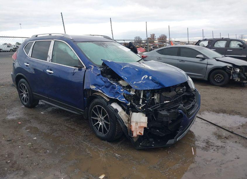 2019 Nissan Rogue S (VIN 5N1AT2MT1KC761046) main photo