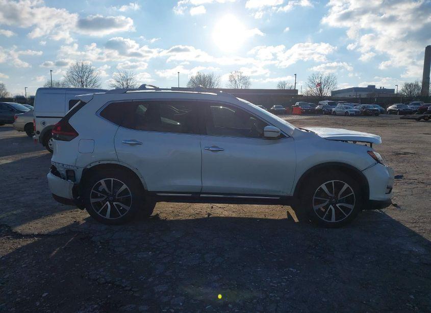 Photo 12 of 2019 Nissan Rogue SL (VIN 5N1AT2MT1KC782348)