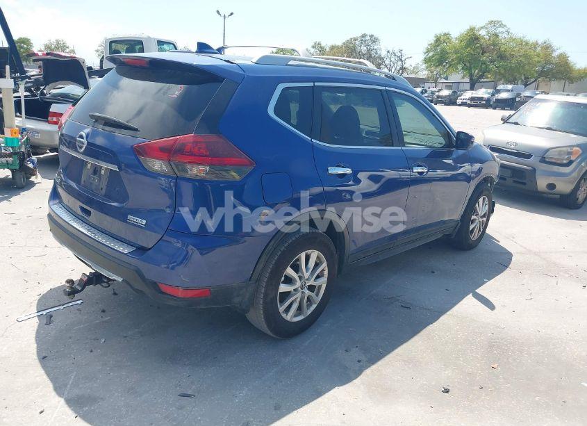 Photo 4 of 2019 Nissan Rogue S (VIN 5N1AT2MT1KC782706)