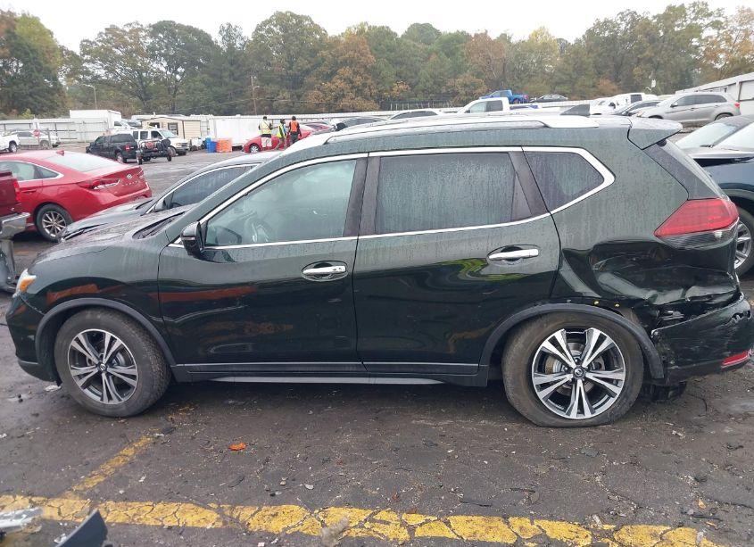 Photo 15 of 2019 Nissan Rogue SV (VIN 5N1AT2MT1KC789400)