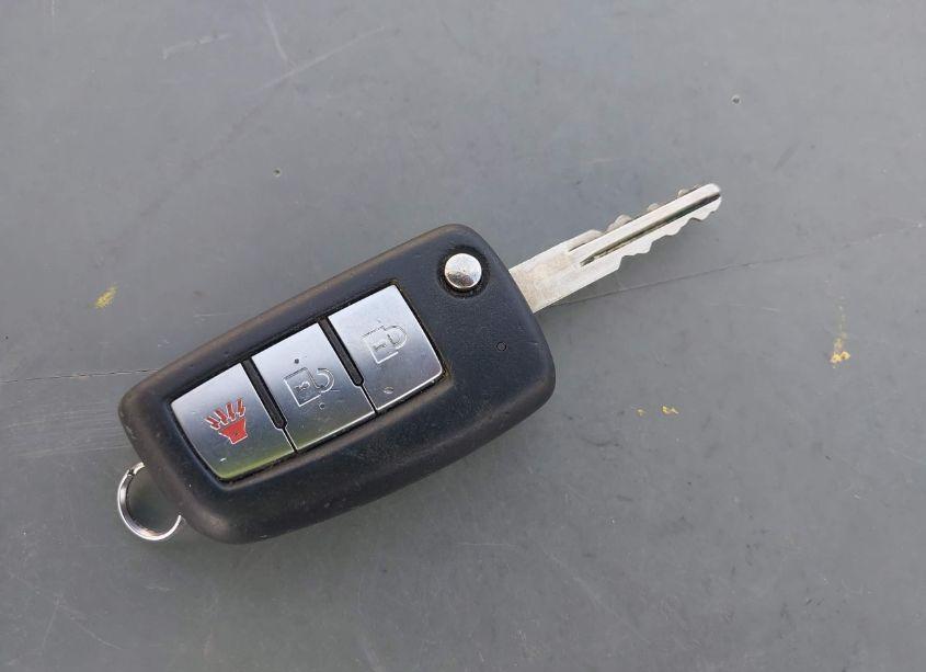 Photo 11 of 2019 Nissan Rogue S (VIN 5N1AT2MT1KC800735)