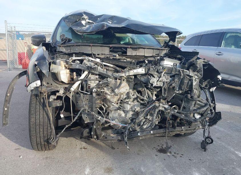 Photo 6 of 2019 Nissan Rogue S (VIN 5N1AT2MT1KC800735)