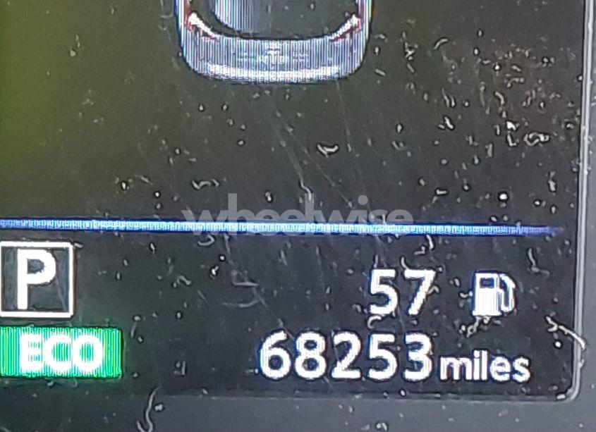 Photo 15 of 2019 Nissan Rogue S (VIN 5N1AT2MT1KC814330)