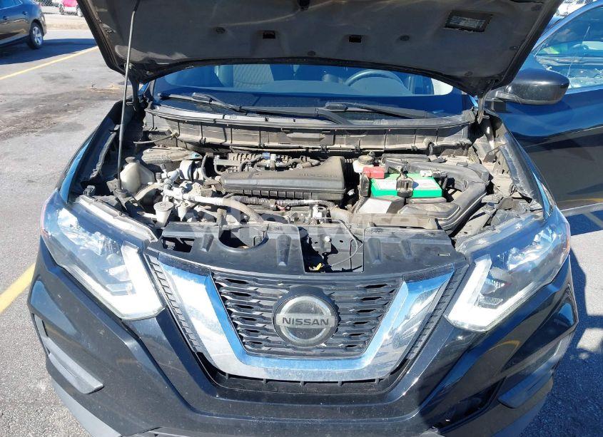 Photo 10 of 2020 Nissan Rogue (VIN 5N1AT2MT1LC759833)