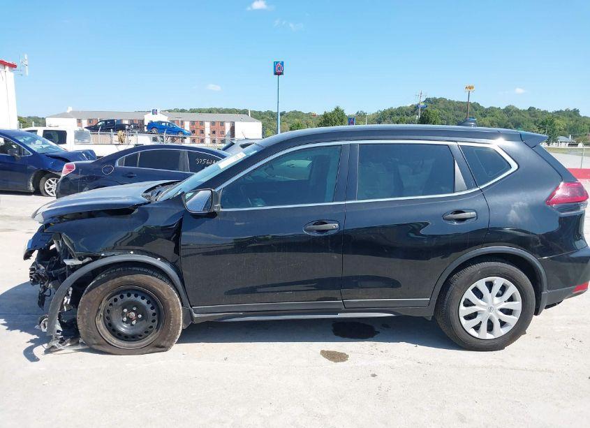 Photo 14 of 2020 Nissan Rogue S FWD (VIN 5N1AT2MT1LC777457)