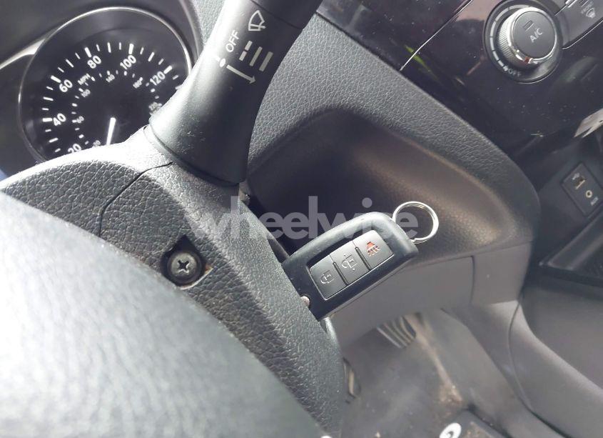 Photo 11 of 2014 Nissan Rogue S (VIN 5N1AT2MT2EC786557)