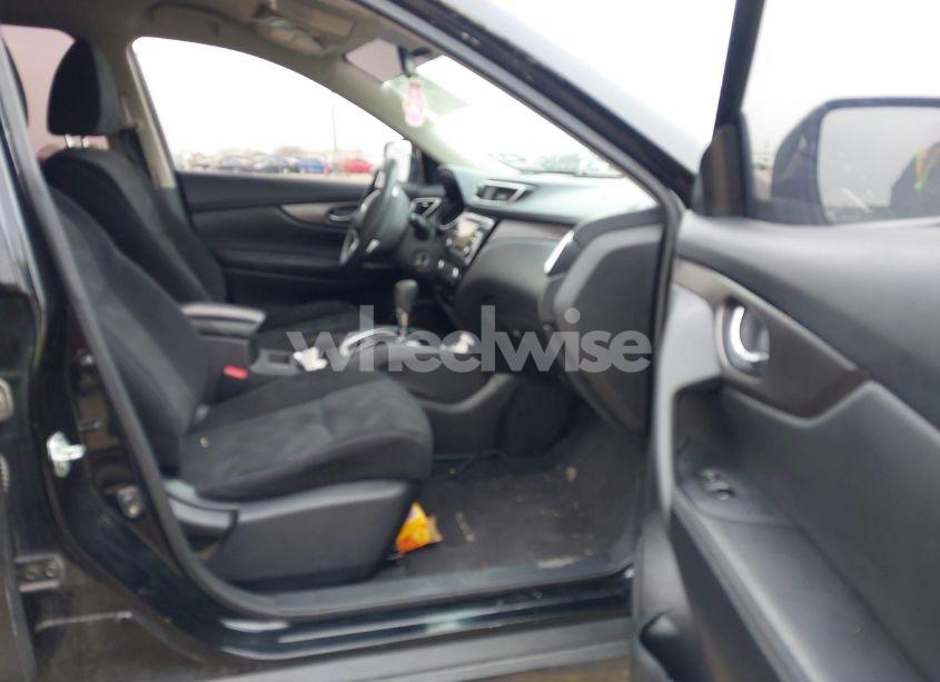 Photo 5 of 2014 Nissan Rogue S (VIN 5N1AT2MT2EC786557)