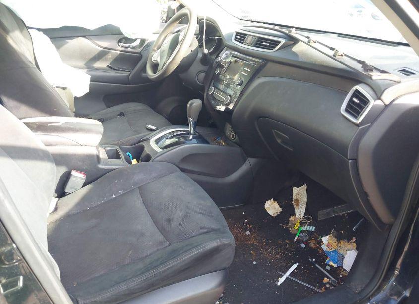 Photo 5 of 2014 Nissan Rogue SV (VIN 5N1AT2MT2EC813496)